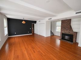 featured image of 122 Washington St