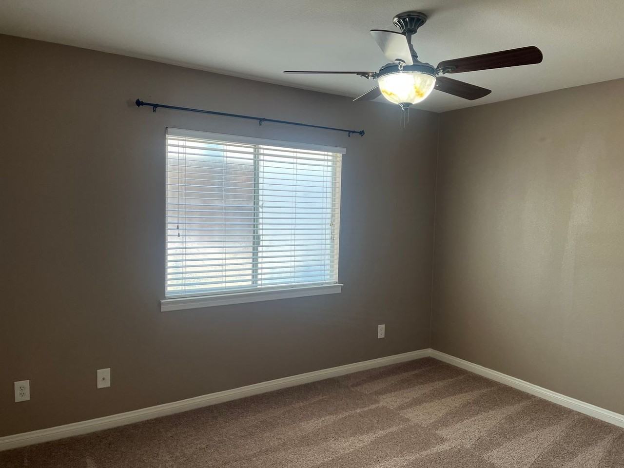 32180 Yosemite St - Photo 6 of 18