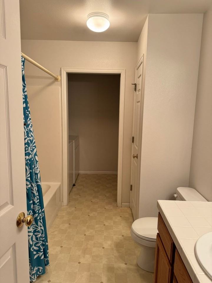 326 Appletree Ln - Photo 7 of 18