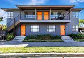 featured image of 647 N San Pedro St