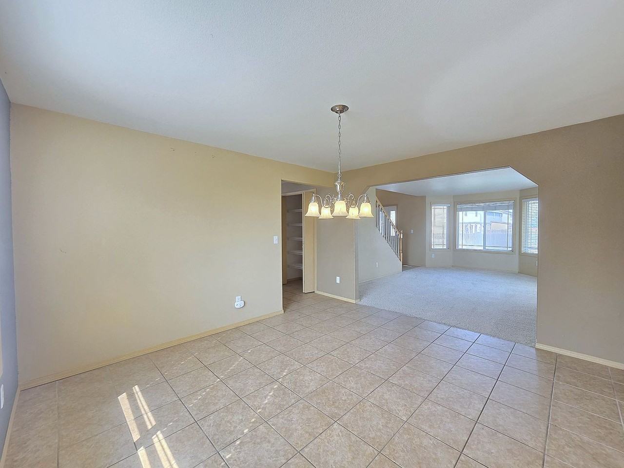 7008 S Lucas St - Photo 4 of 23