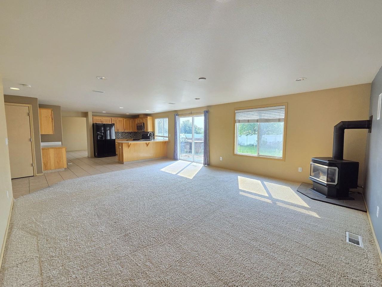 7008 S Lucas St - Photo 7 of 23