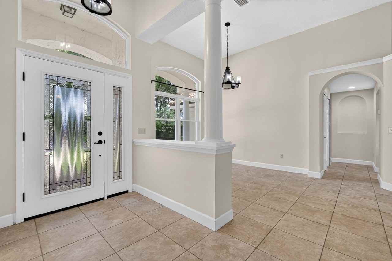 118 W Magnolia Ave - Photo 7 of 34