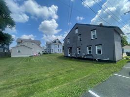 featured image of 48 N Collier St
