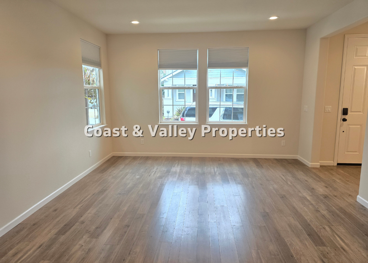 18907 Kilpatrick Ln - Photo 3 of 16