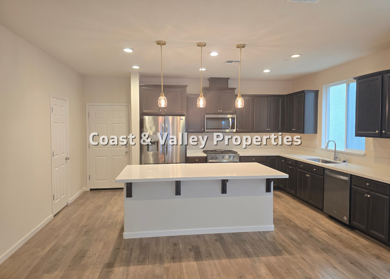 18907 Kilpatrick Ln - Photo 4 of 16