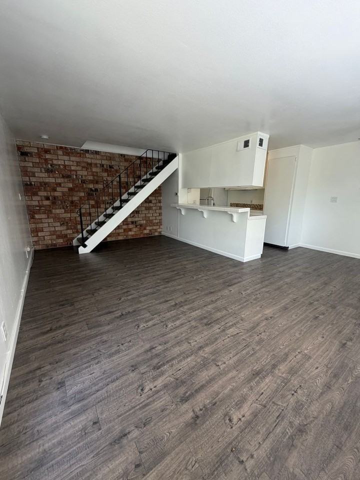 4930 N Holt Ave #101 - Photo 2 of 15