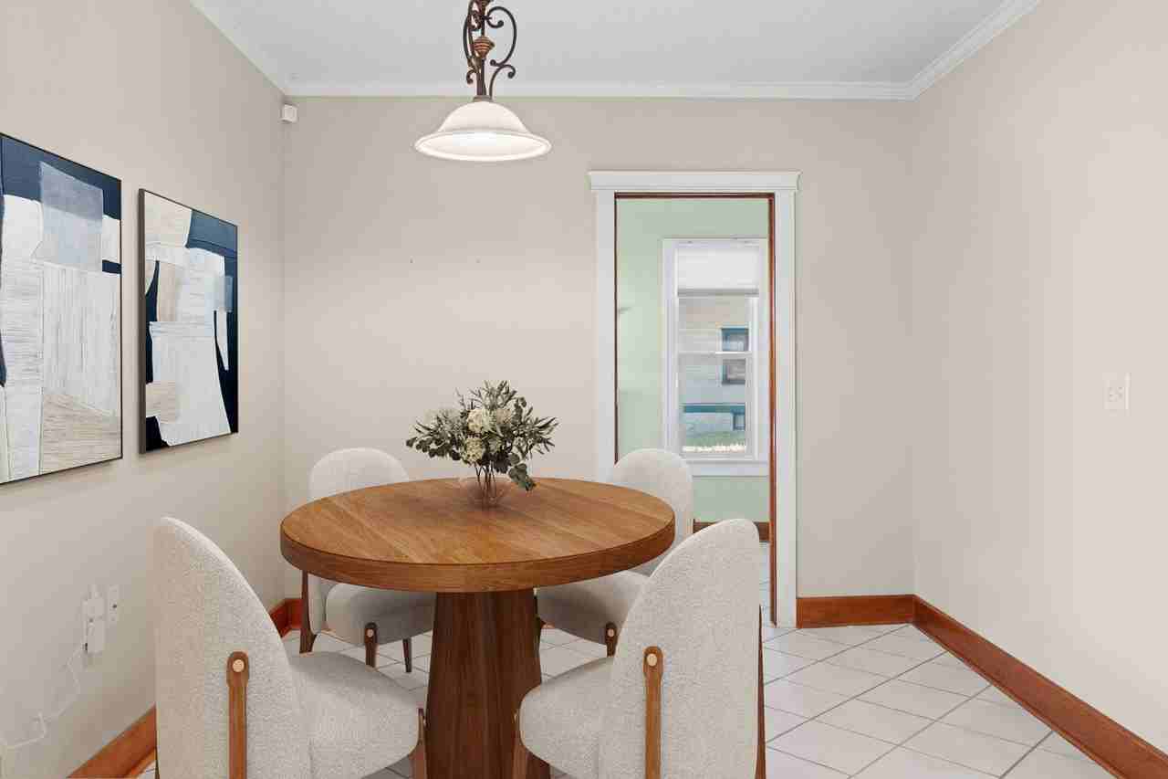 206 W Waverly Pl - Photo 6 of 48