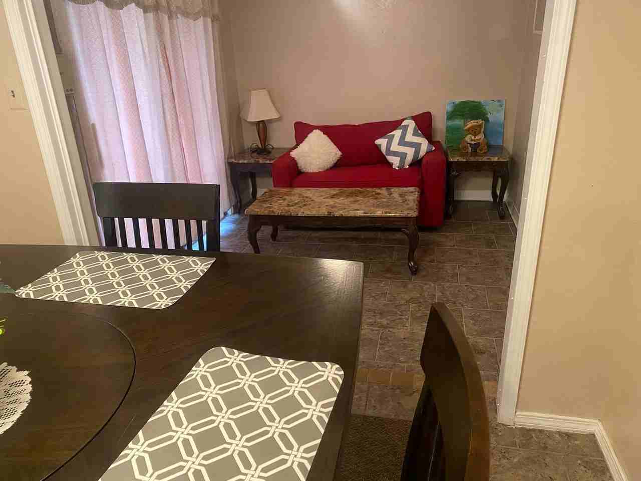2707 Ne Euclid Ave - Photo 6 of 14