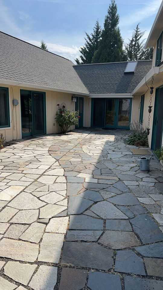 4406 San Juan Dr - Photo 2 of 26
