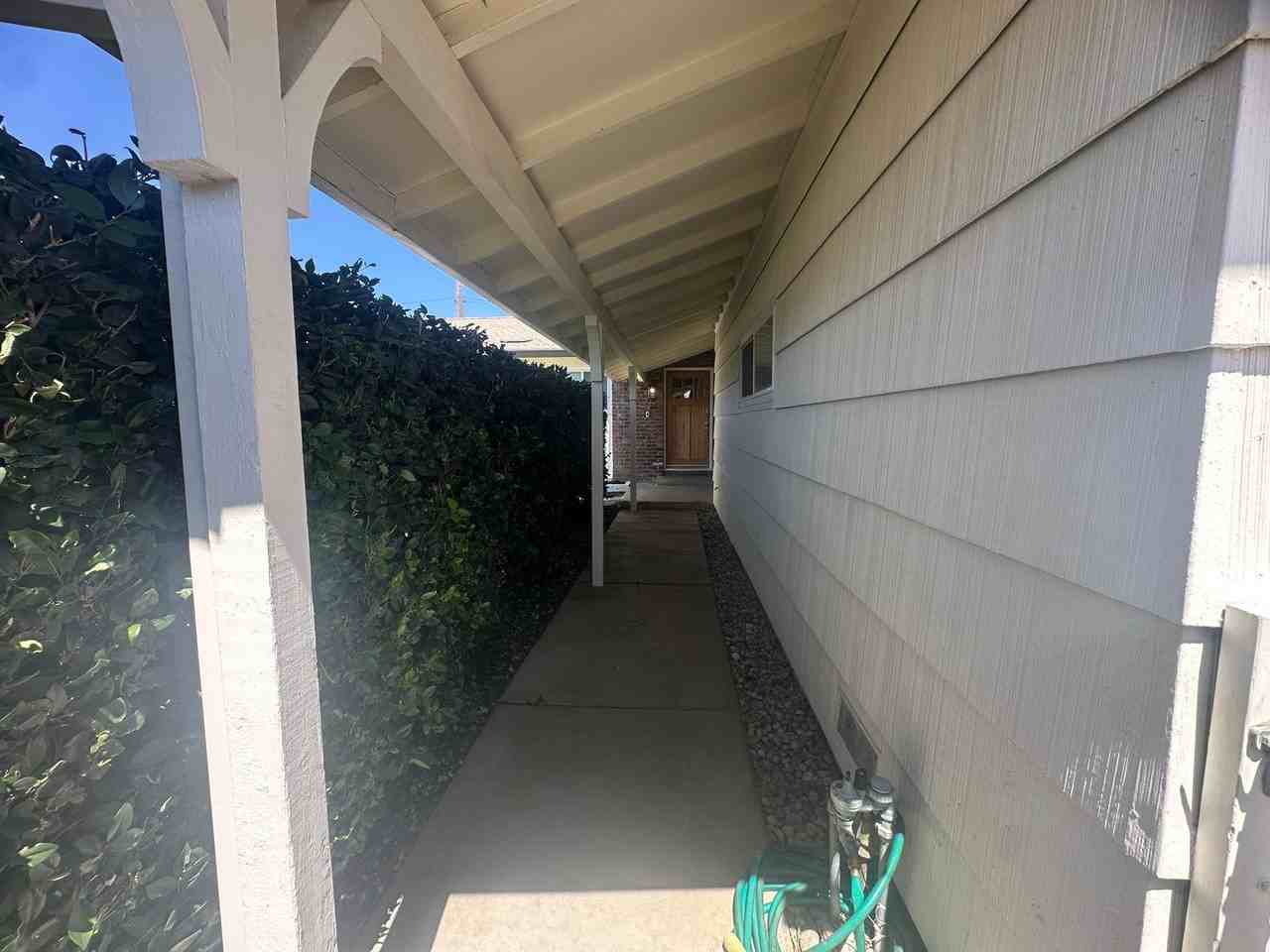 9101 Rosewood Dr - Photo 6 of 50