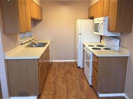 featured image of 193 Palace Cir #C4