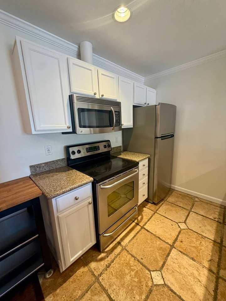 3284 Red Cedar Ter - Photo 5 of 11