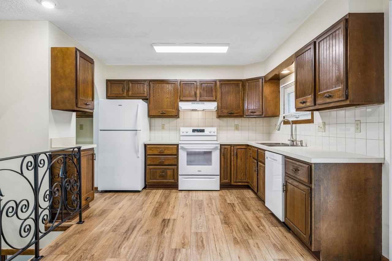 1920 Oakdale Ave - Photo 7 of 38