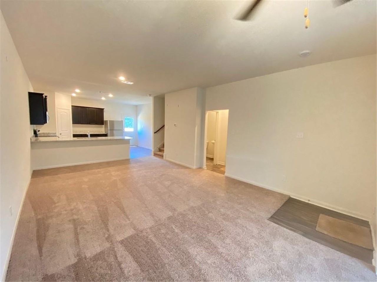 325 Crescent Park Dr - Photo 6 of 24