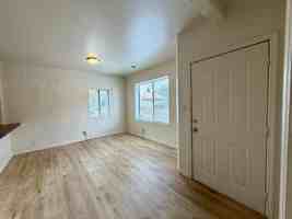 featured image of 13 E Dupont Ave