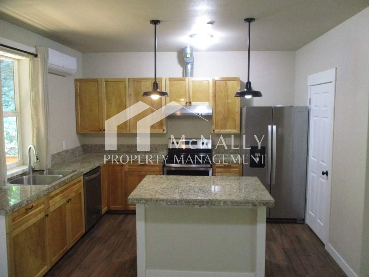 7720 Artondale Dr Nw - Photo 3 of 20