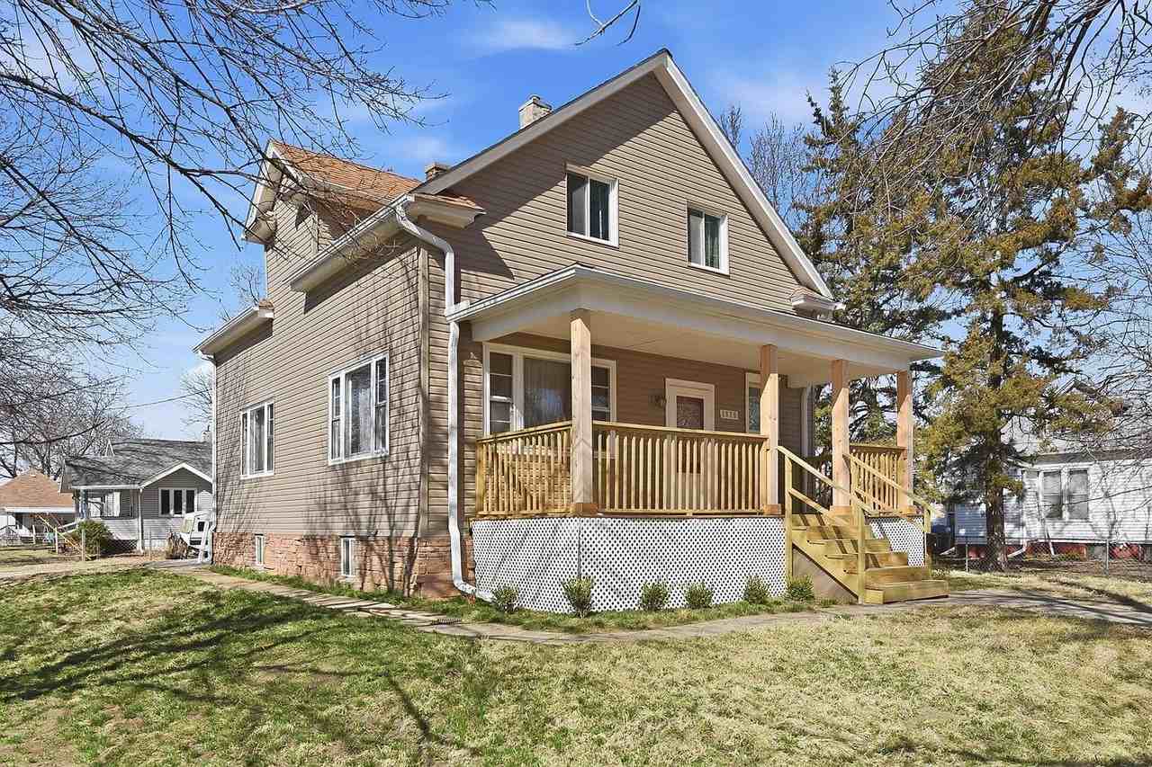 1620 S 9th St - Photo 2 of 50