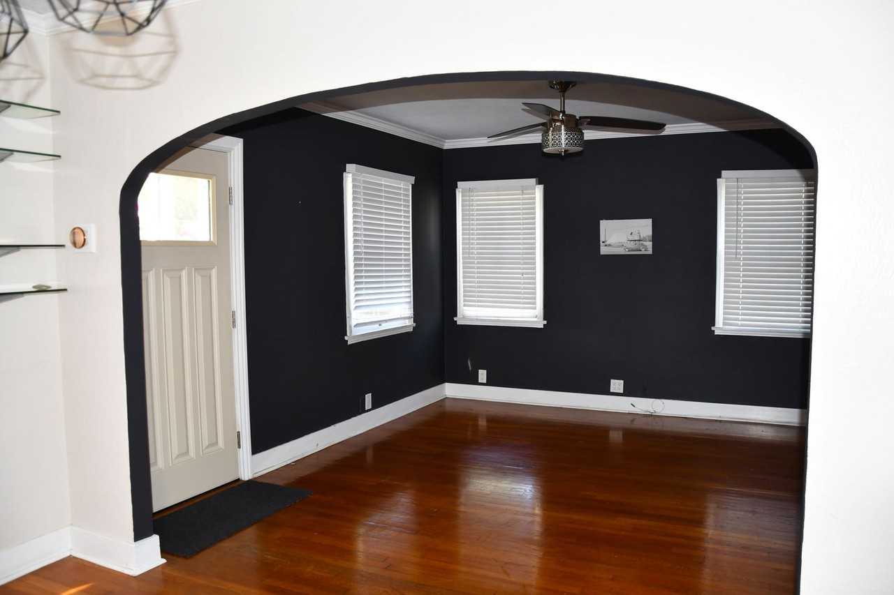 629 W Culver Ave - Photo 6 of 50