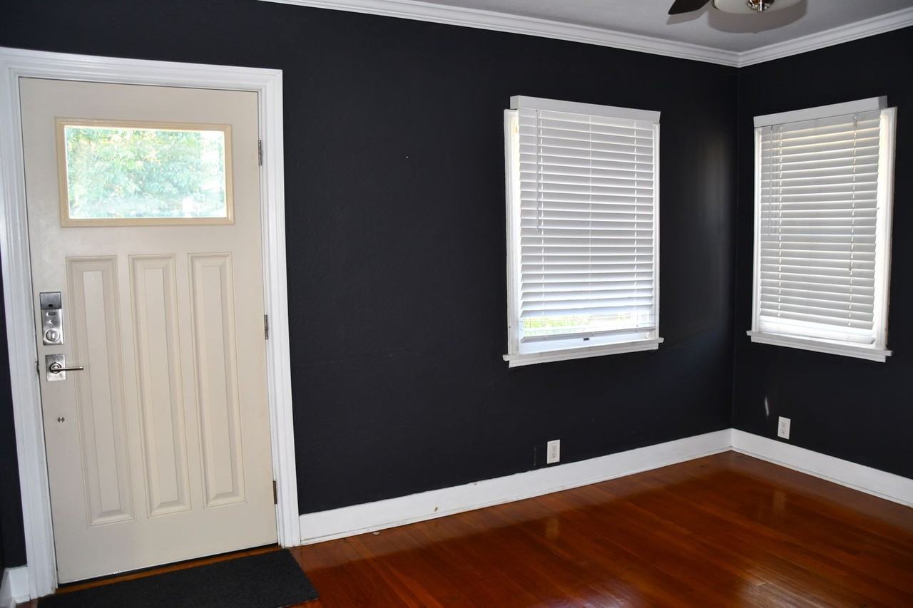 629 W Culver Ave - Photo 7 of 50