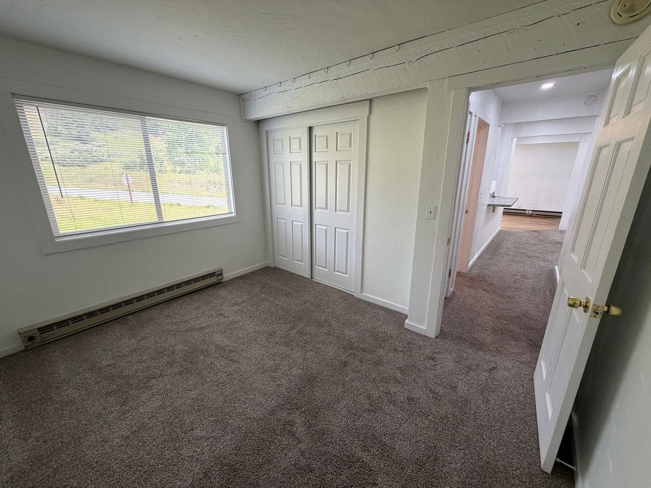 2095 Little Coyote Rd - Photo 7 of 14