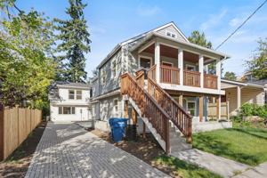 featured image of 9547 Wallingford Ave N