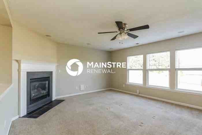 9740 Falling Stream Dr - Photo 3 of 16