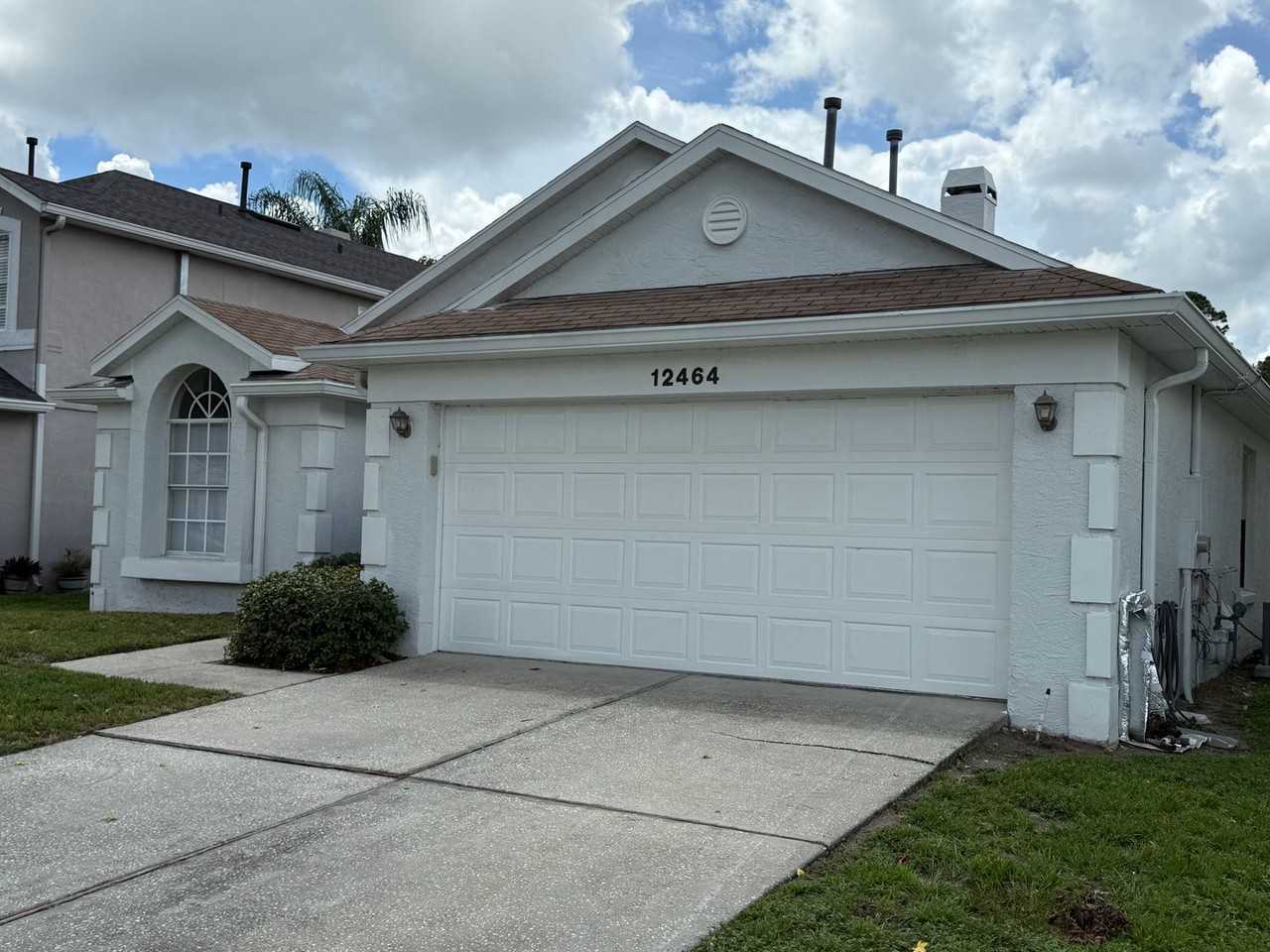 12464 Castlemain Trl - Photo 3 of 48