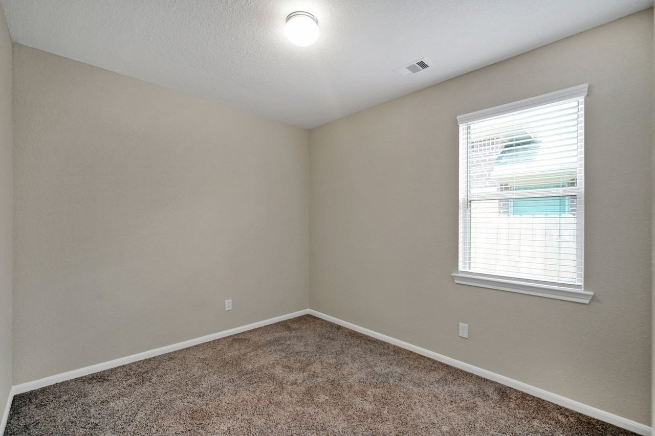 187 Buckeye Dr - Photo 6 of 39