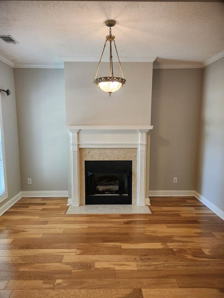 205 N Hamptons Pl - Photo 4 of 22