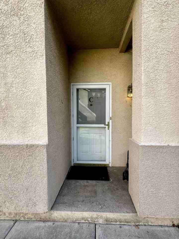 3750 Penny Pt #C - Photo 3 of 13