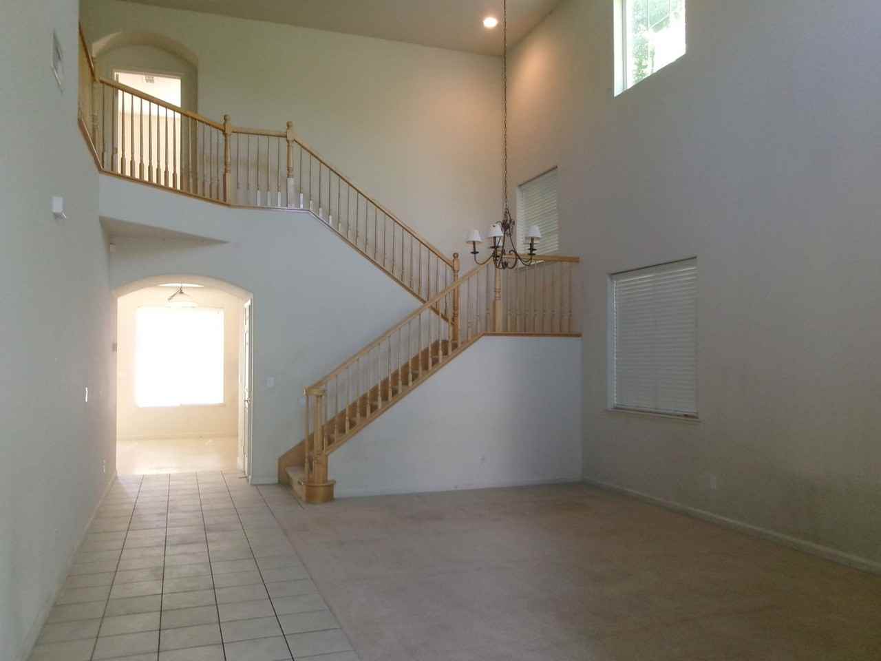 10308 Galveston Way - Photo 4 of 16