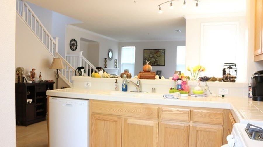 7861 Dickens Way - Photo 6 of 21