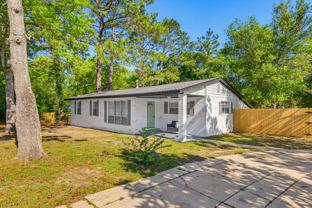 1095 Texas Pkwy - Photo 1 of 1
