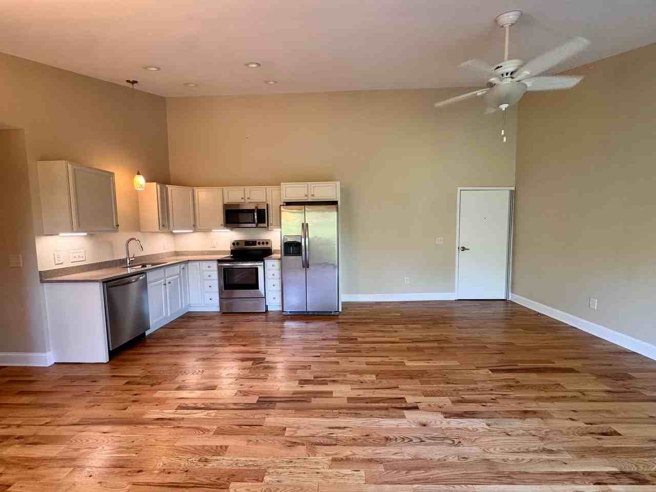 106 S Anderson St - Photo 5 of 14