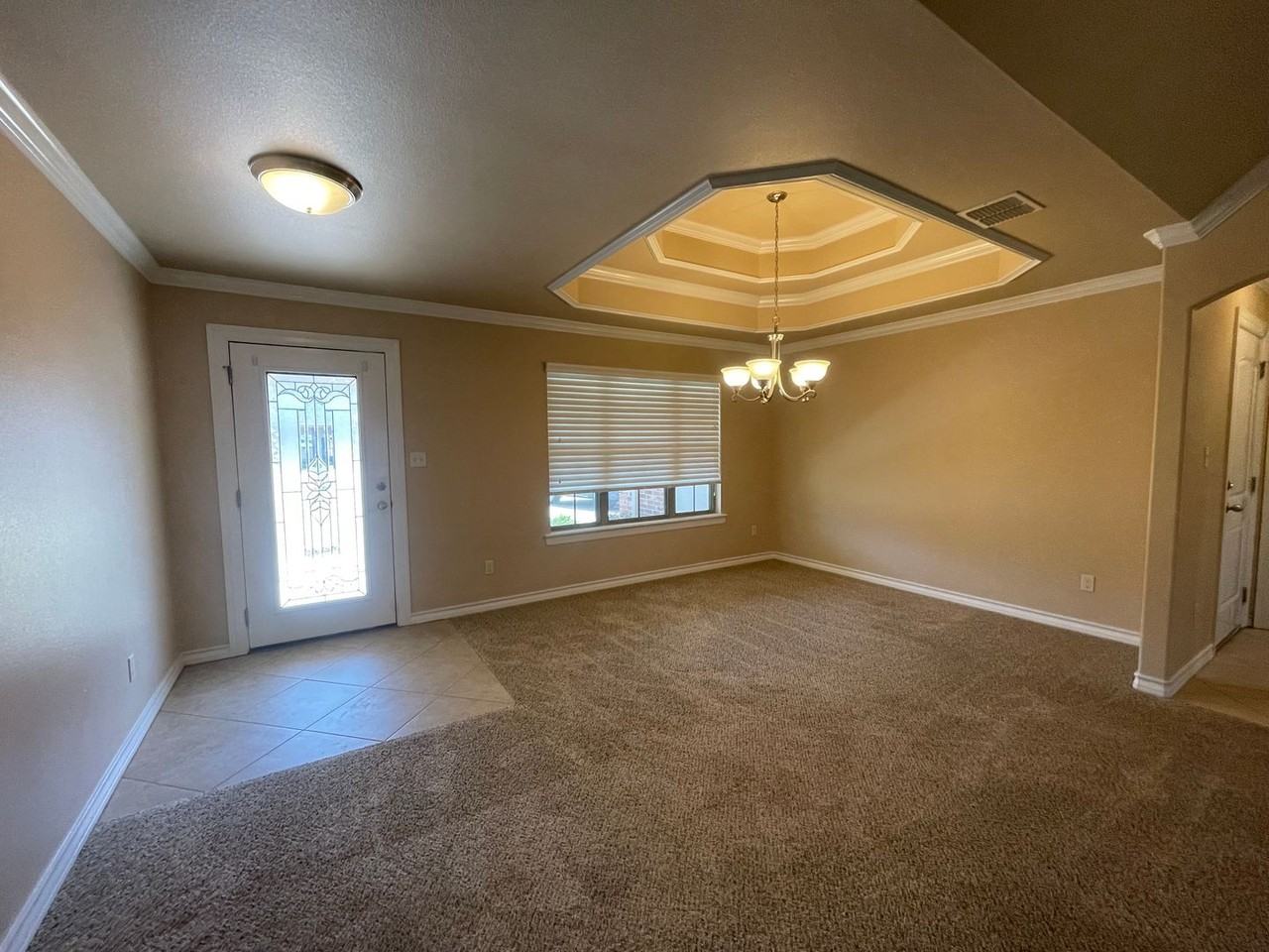132 Lola Cir - Photo 3 of 22