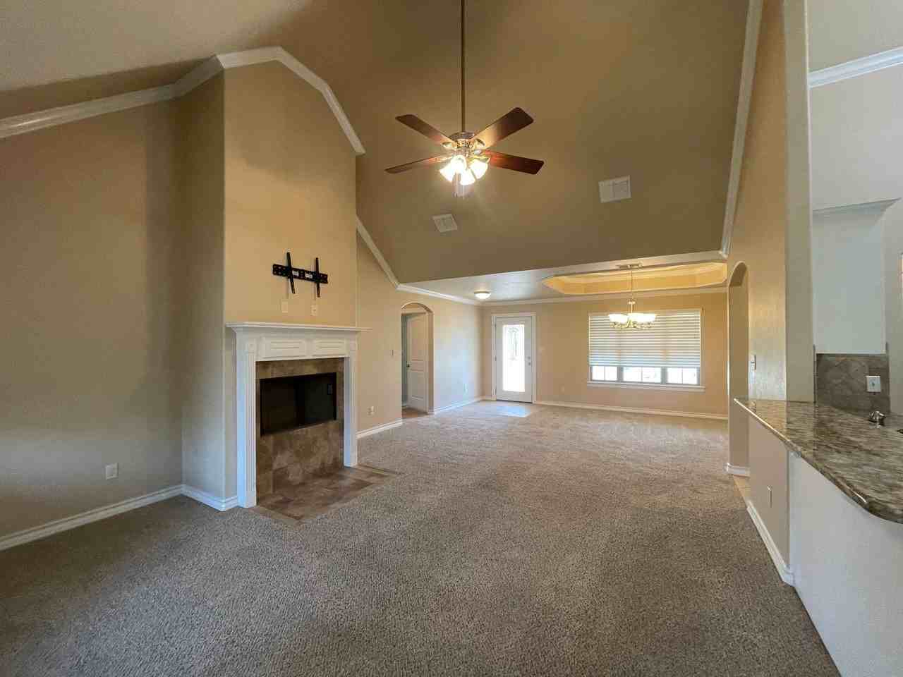 132 Lola Cir - Photo 6 of 22