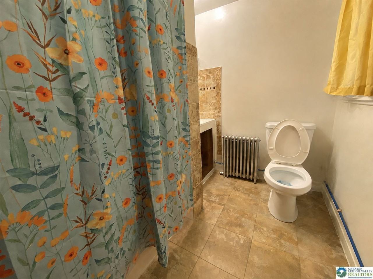 937 W Turner St - Photo 6 of 9