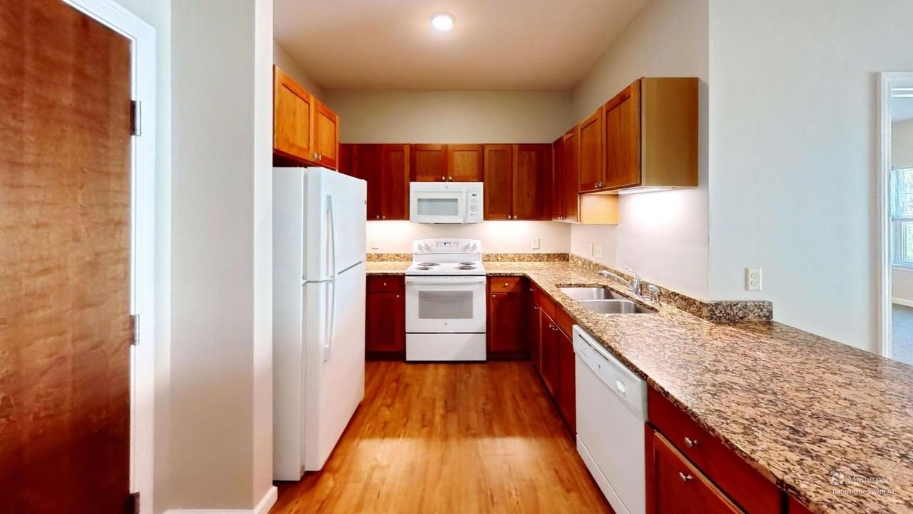 100 Griffin Ln - Photo 4 of 50