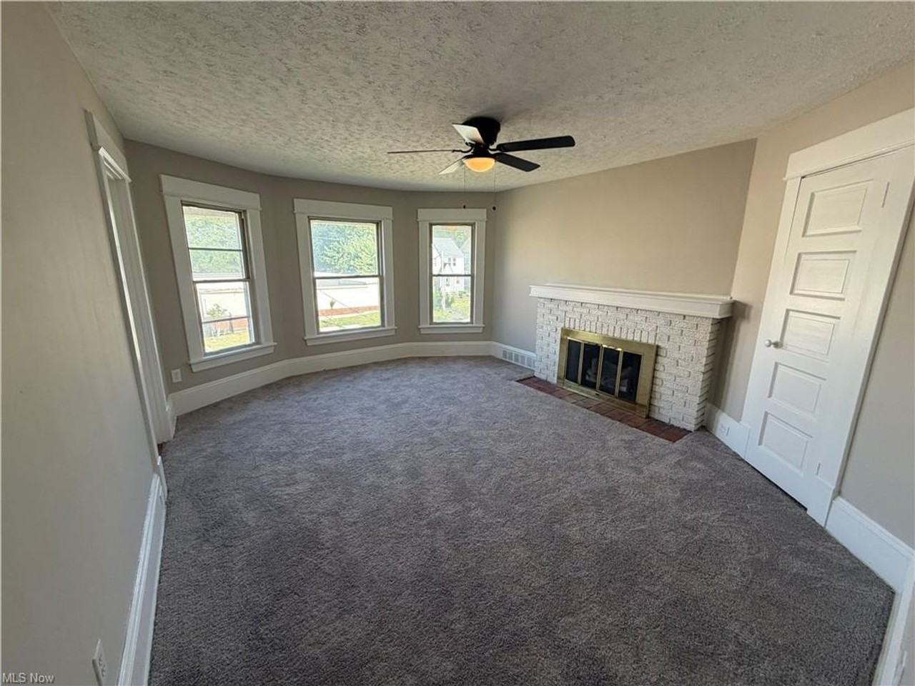 1462 Felton Rd - Photo 2 of 12