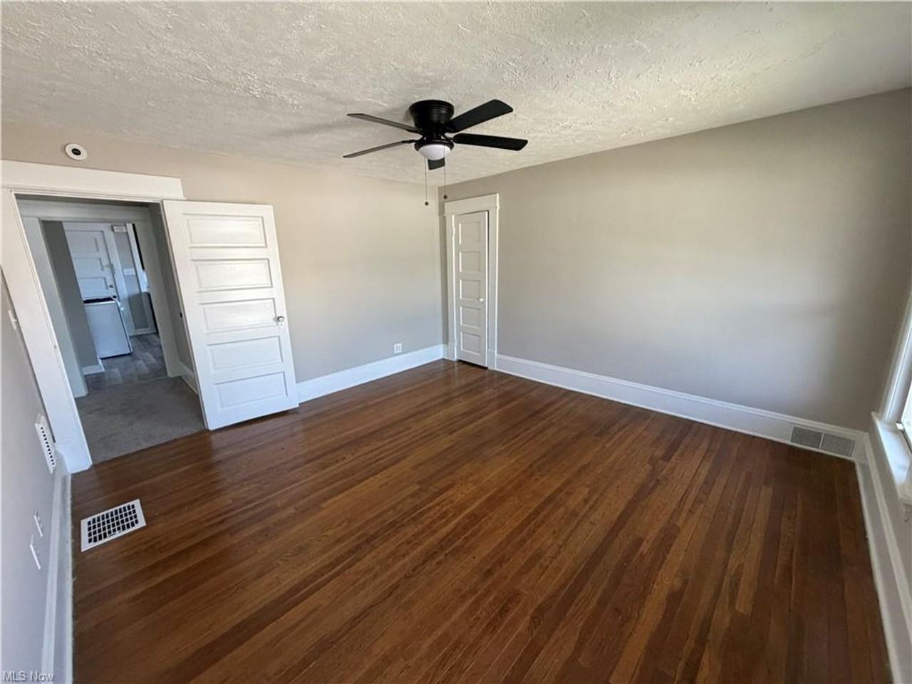 1462 Felton Rd - Photo 3 of 12