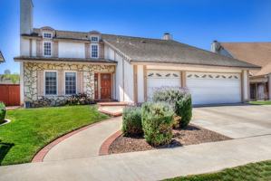 featured image of 4546 E Blue Jay Ave