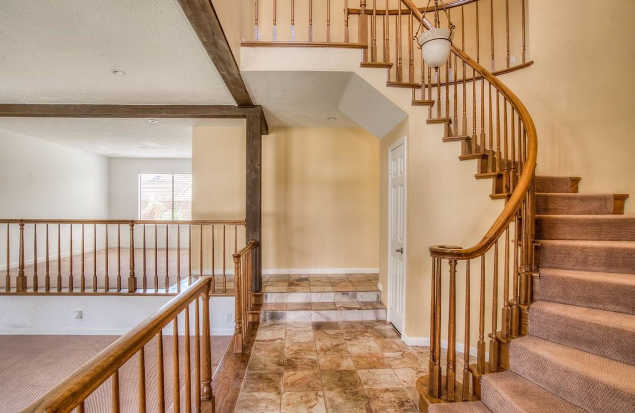 4546 E Blue Jay Ave - Photo 4 of 43
