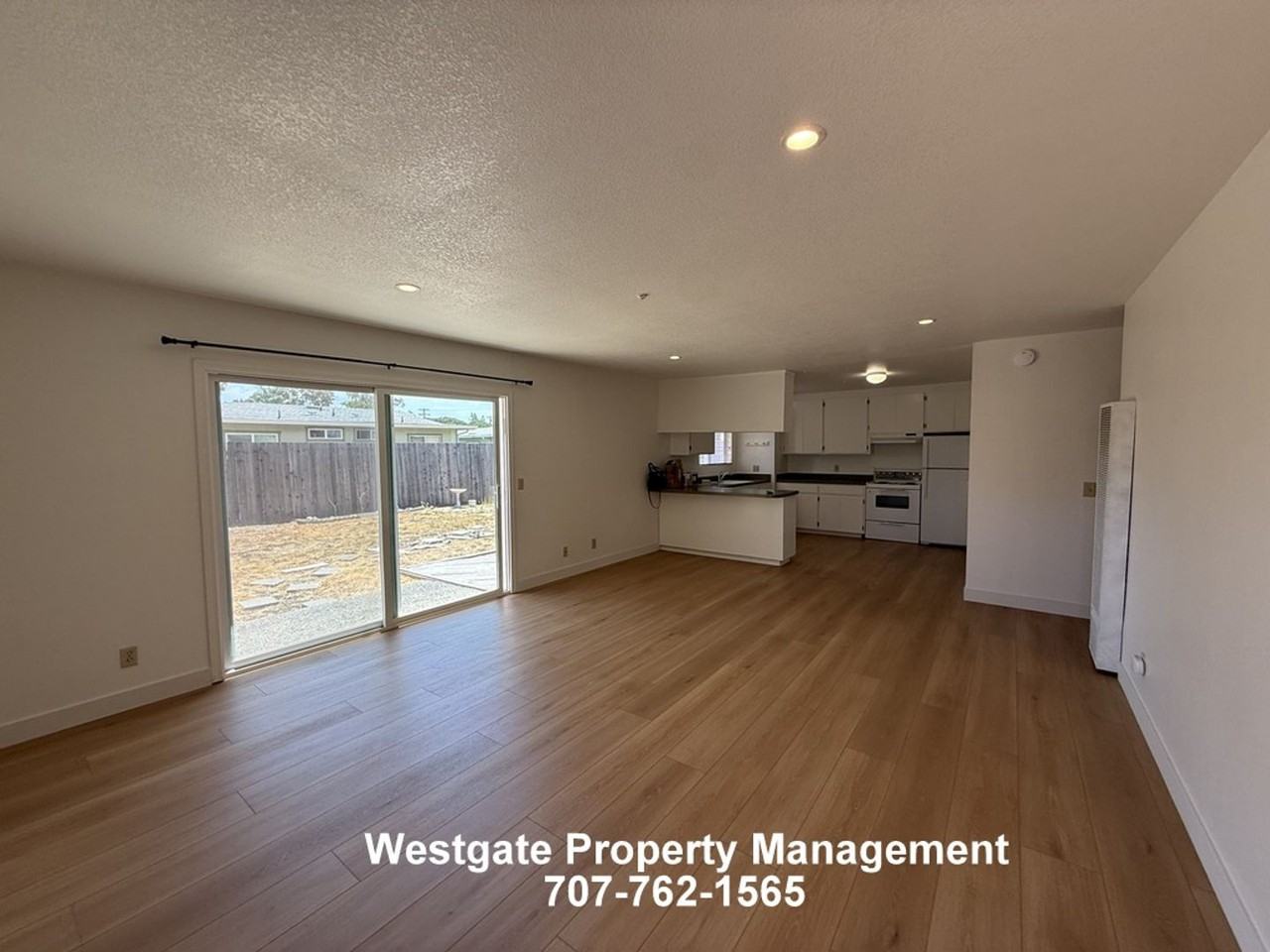 327 Bassett St #C - Photo 2 of 13