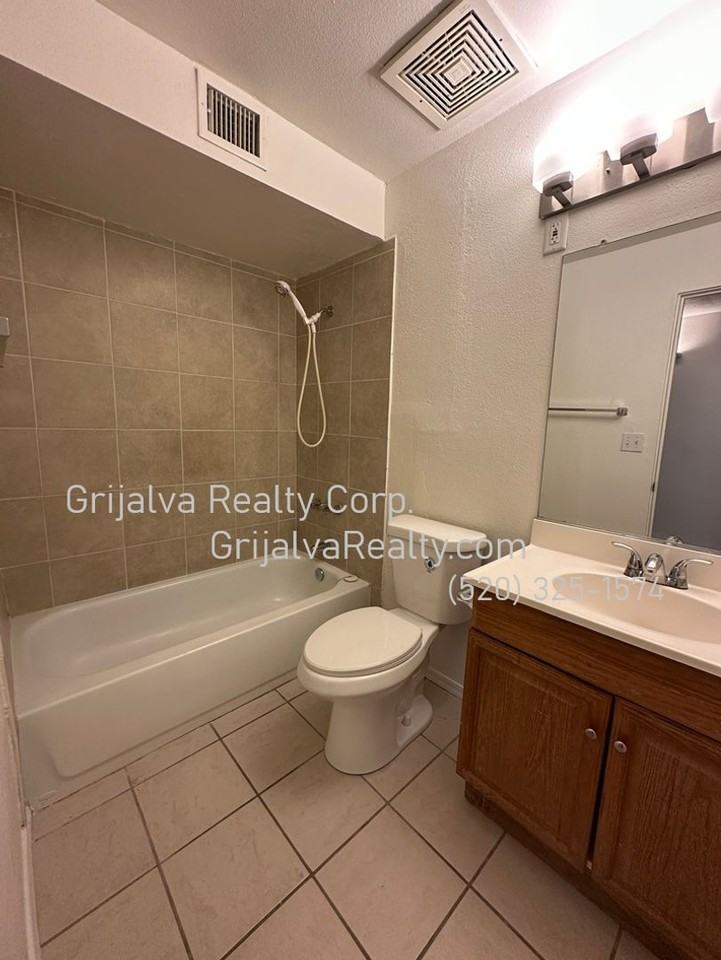 6850 E Lurlene Dr - Photo 5 of 11