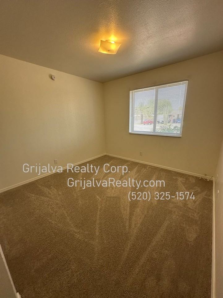6850 E Lurlene Dr - Photo 7 of 11