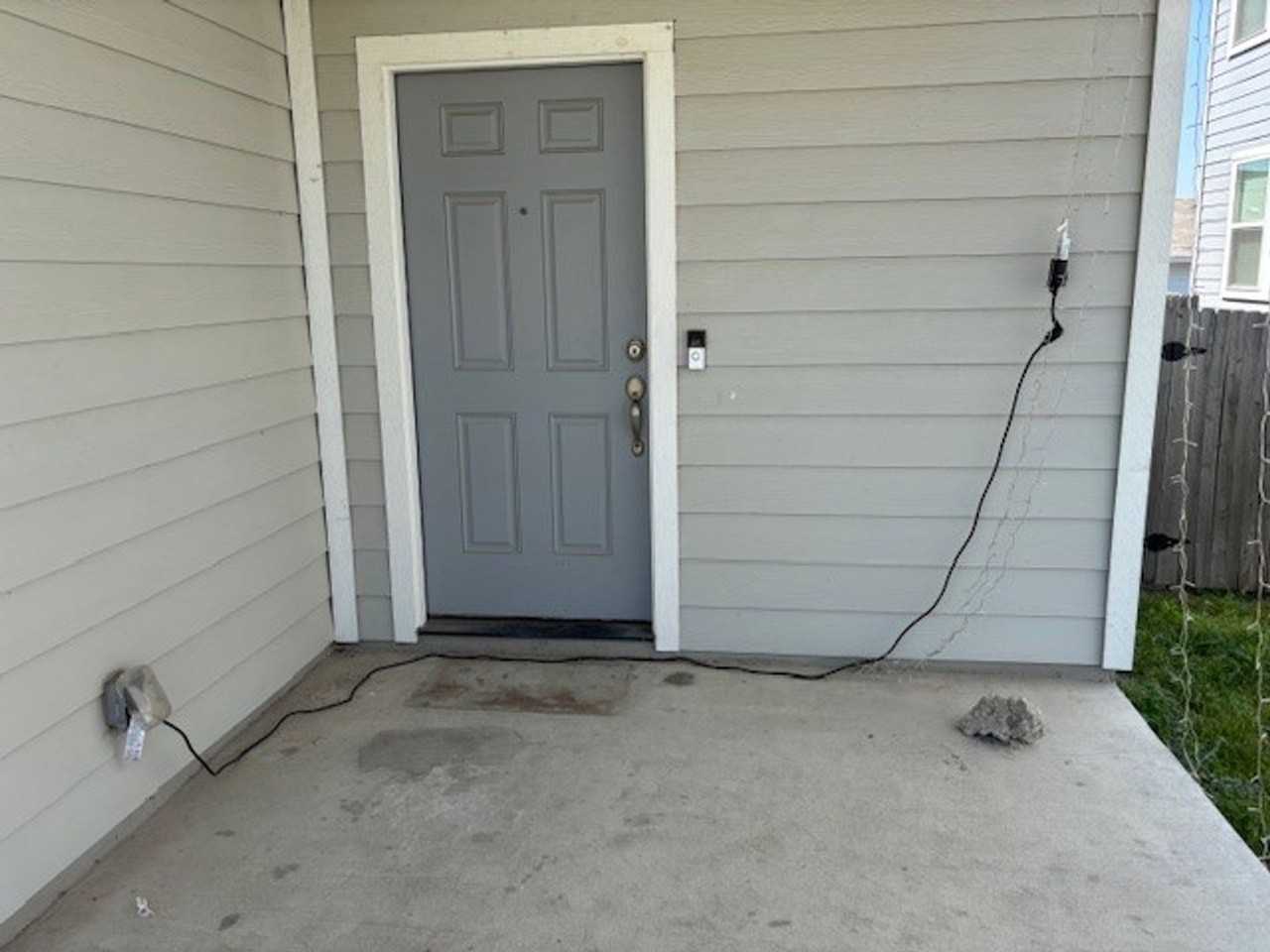 404 Black Opal Dr - Photo 3 of 37