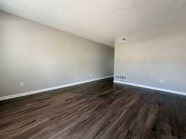 featured image of 670 Hobbs Dr