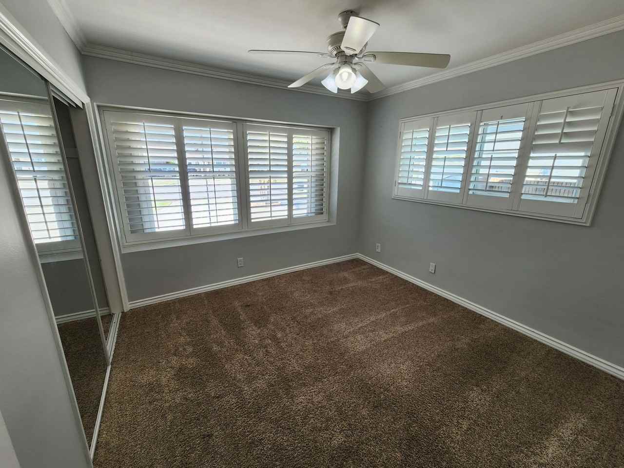 14020 Faust Ave - Photo 4 of 26
