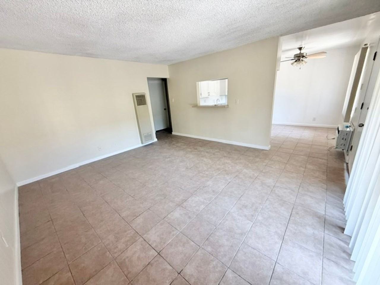 9830 RAMONA ST - Photo 5 of 35